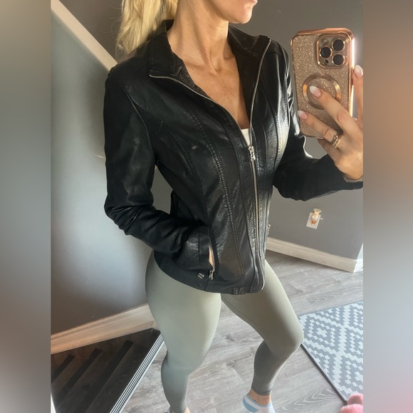 Women’s point zero leather jacket - Picture 3 of 7